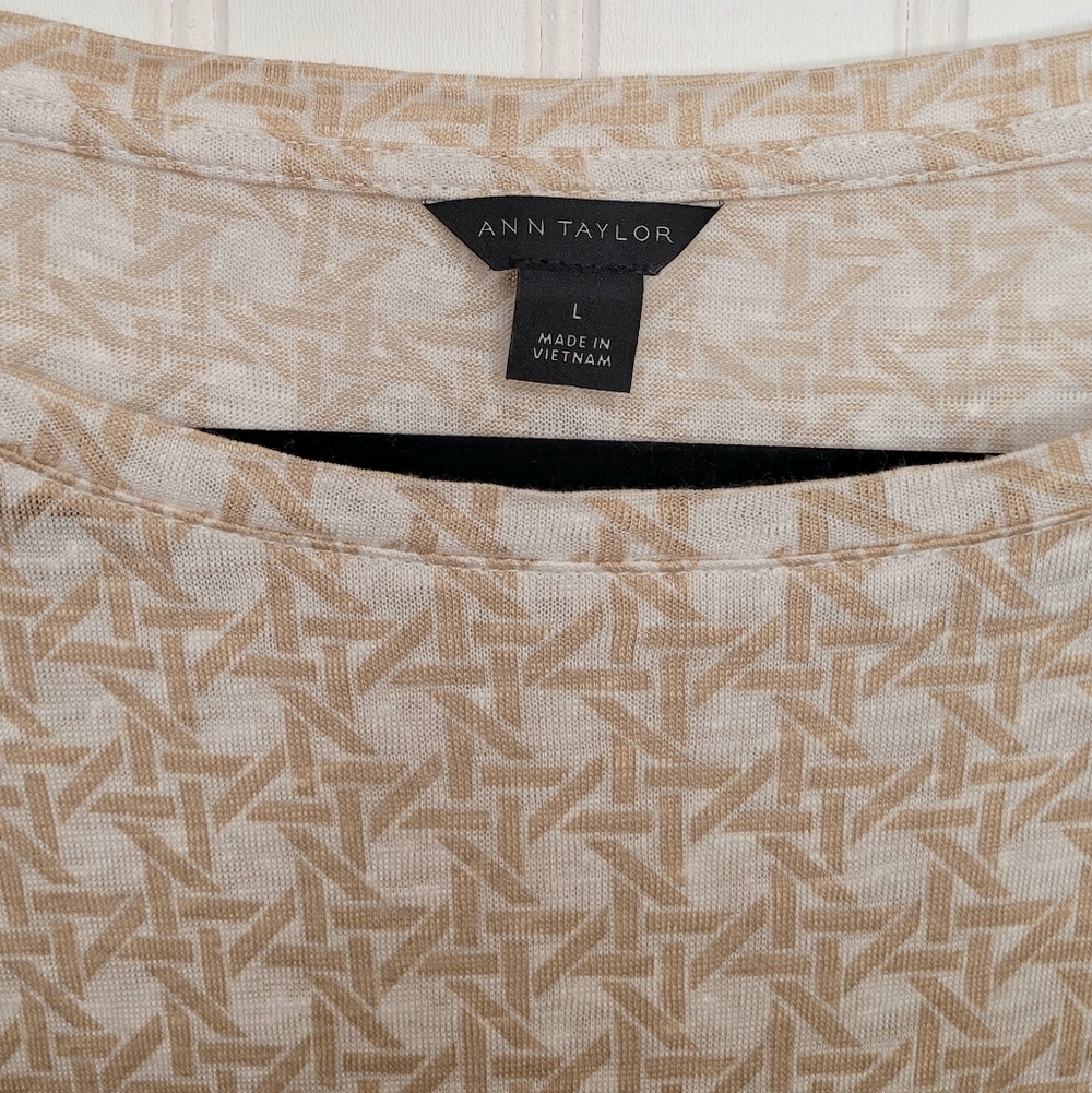 Ann Taylor Linen Tan Geometric Print Top Size L Neutral Minimalist Quiet Luxury - Picture 4 of 6